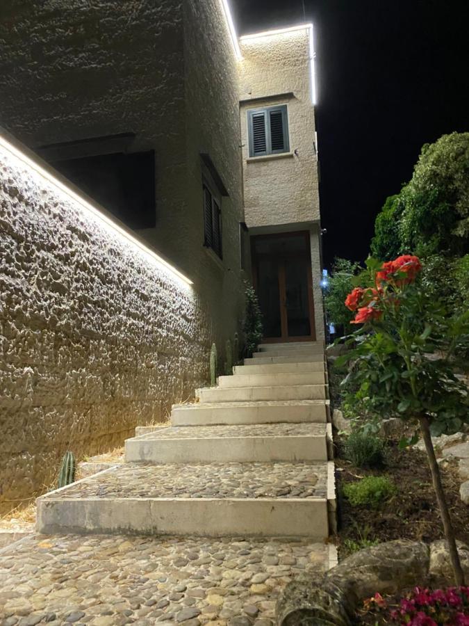 La Villa Del Senatore Гравина-ин-Пулья Экстерьер фото