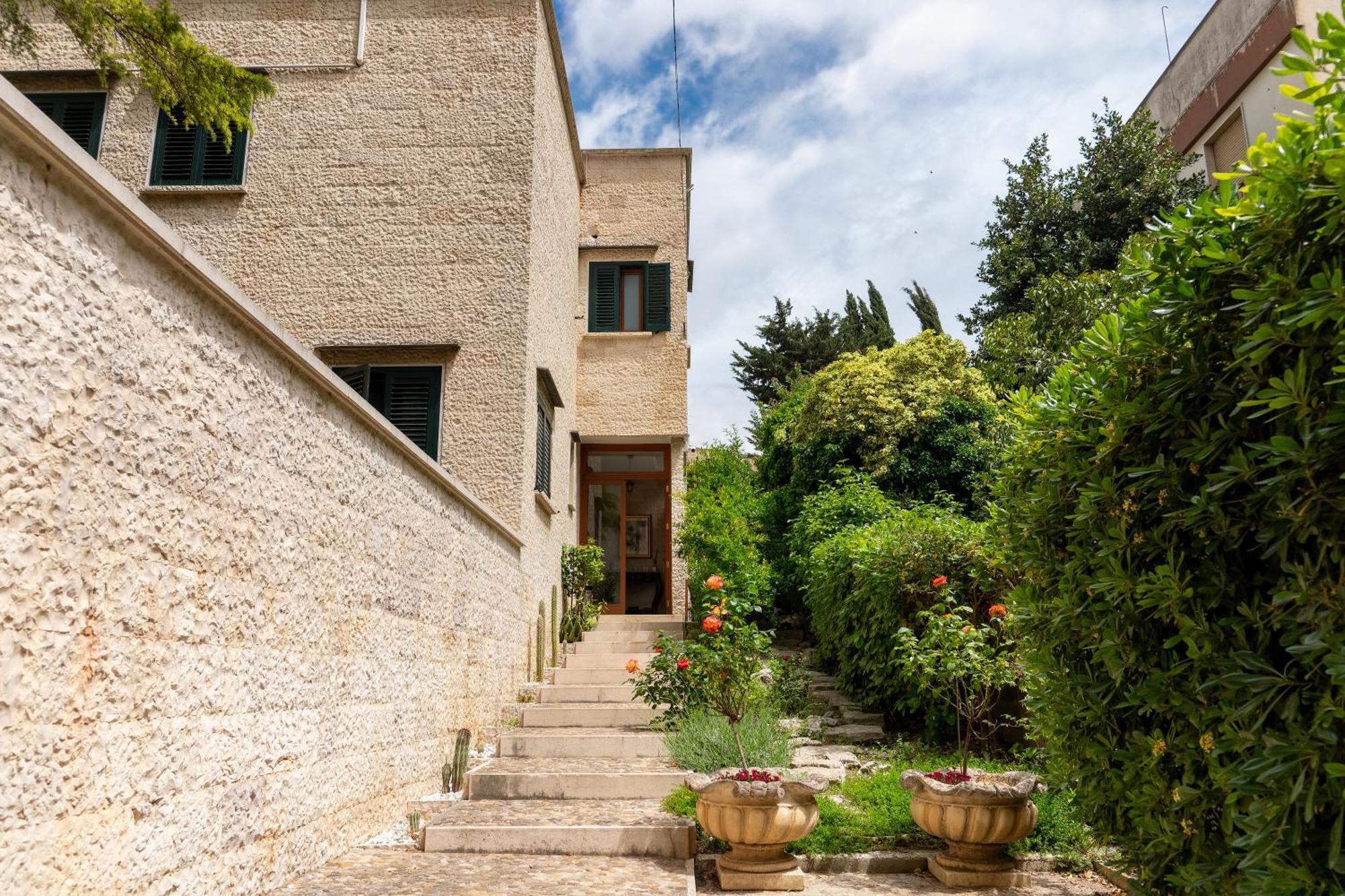 La Villa Del Senatore Гравина-ин-Пулья Экстерьер фото